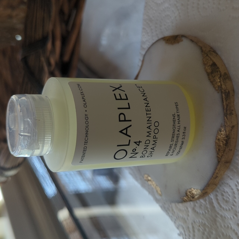 Olaplex Bond Maintenance Shampoo #4
